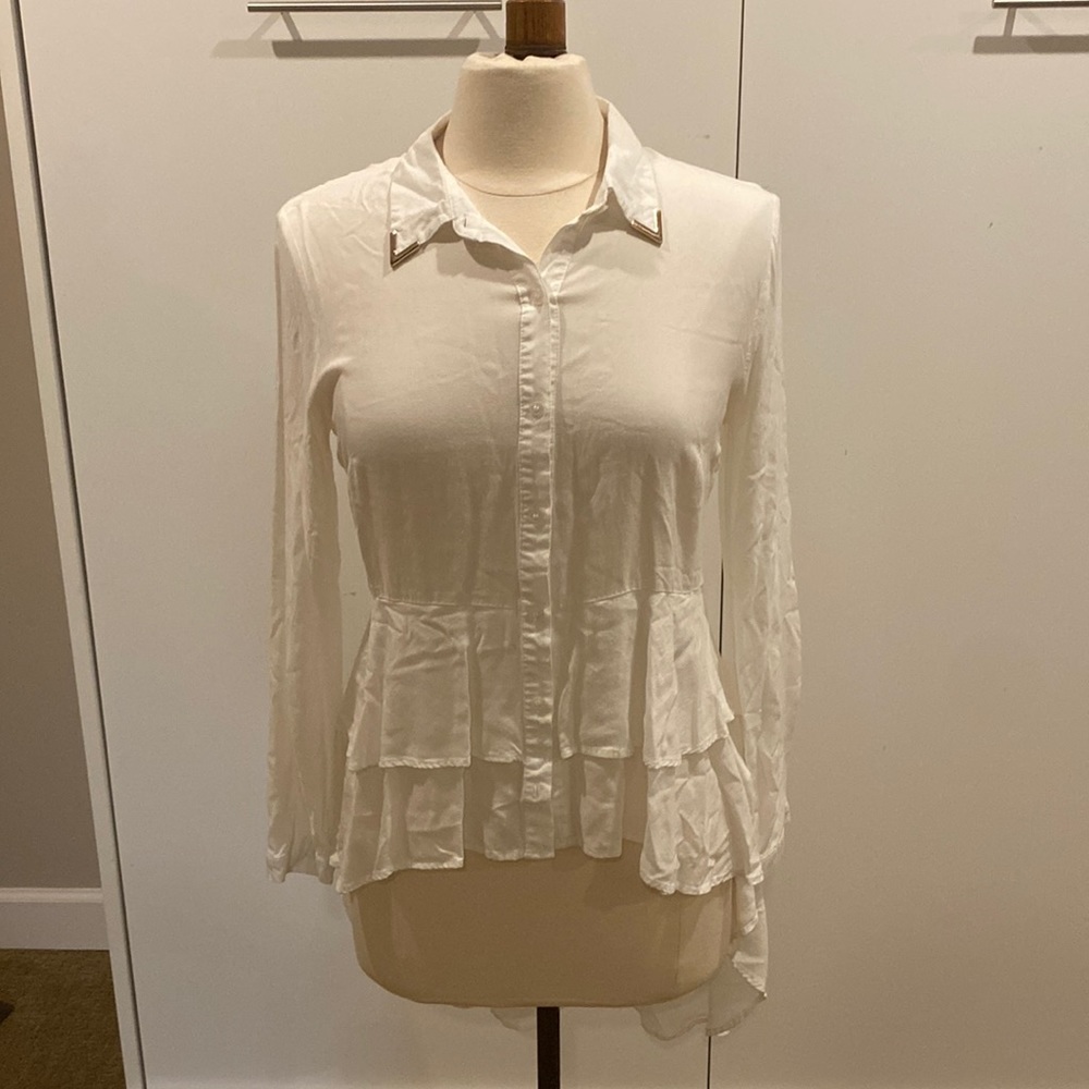Wrangler Silver Collar Ruffle Top M